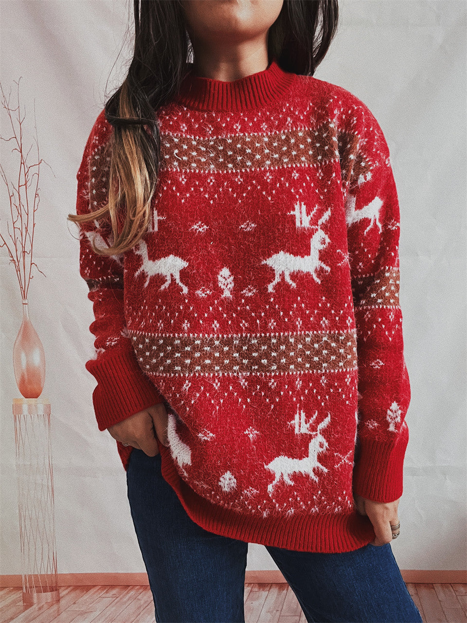 Women's Fashion Round Neck Long Sleeve Deer Snowflake Jacquard Christmas Sweater