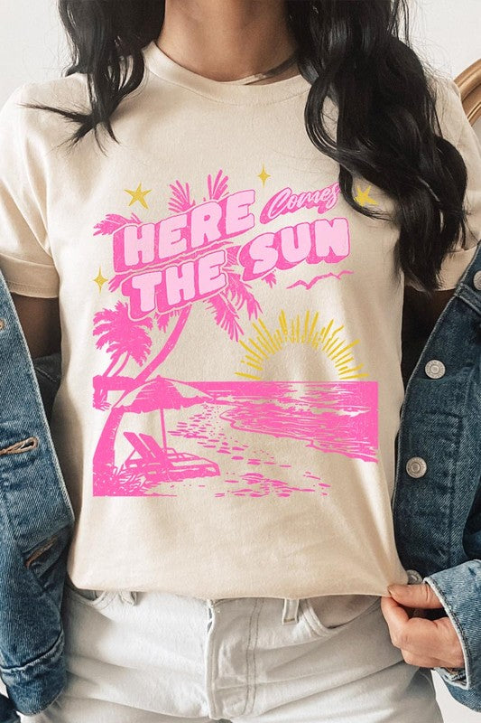 Here Comes The Sun Beach Summer Graphic T Shirts