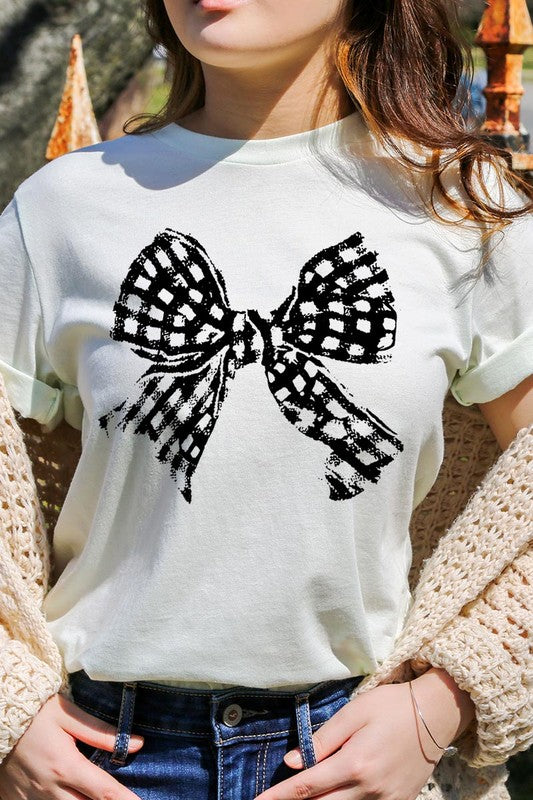 Vintage Checkered Bow Graphic T Shirts