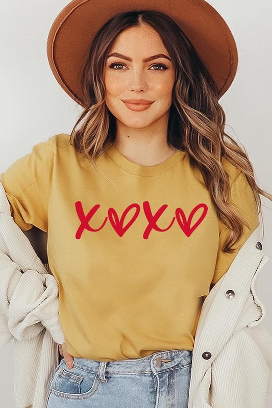 XOXO Graphic Tee