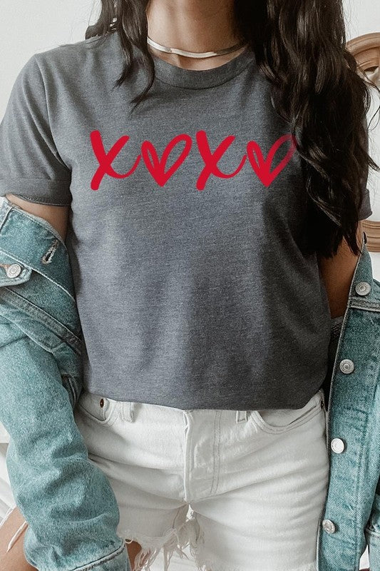 XOXO Graphic Tee