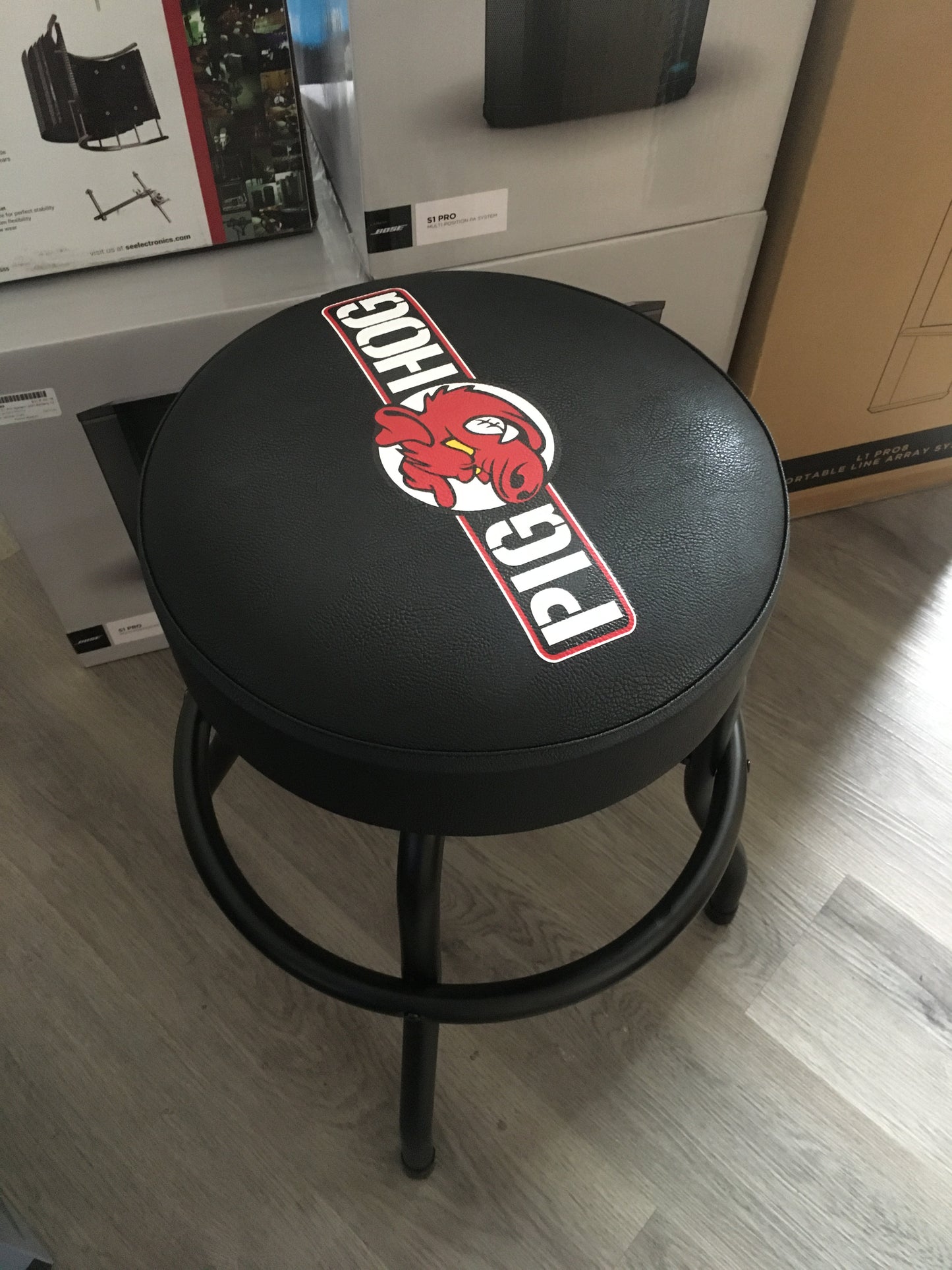 New - Pig Hog PHBS24 Bar Stool 24 inch